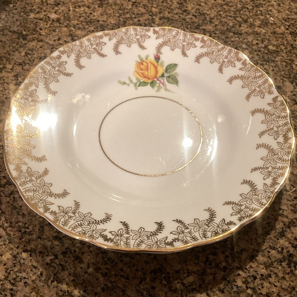 Vintage Rosina Bone China Set of 6 cups, saucers and side plates - Picture 5 of 7